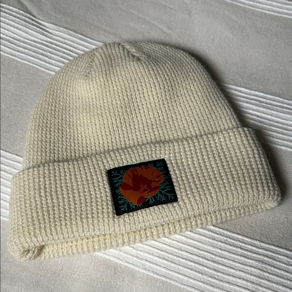 Unisex Cream Knit Beanie